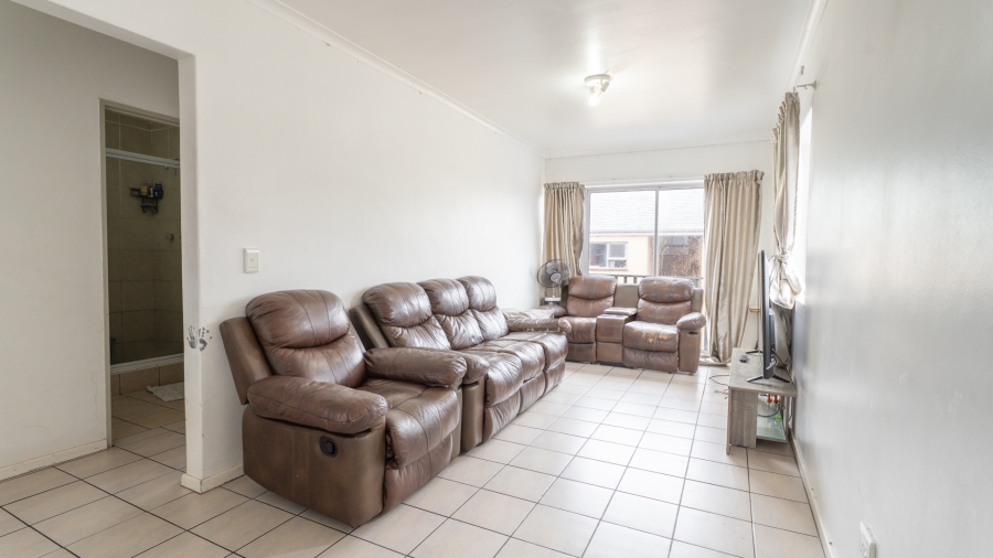 2 Bedroom Property for Sale in Maitland Western Cape